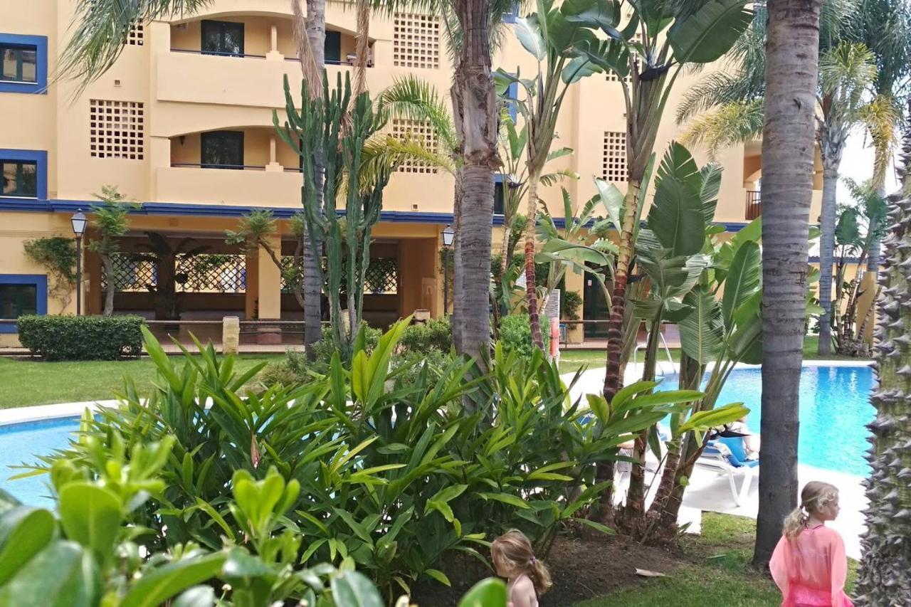Apartamento Estudio Los Naranjos de Nueva Alcántara Marbella Esterno foto